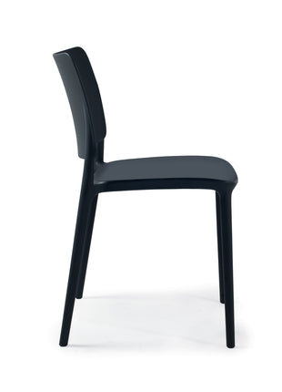 Black Polypropylene Chair | 49 x 53.5 x 79.5 cm